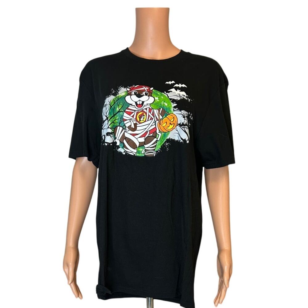 NWT Buc-ee's Black Halloween Mummy Beaver t-shirt Boo Crew sz Medium